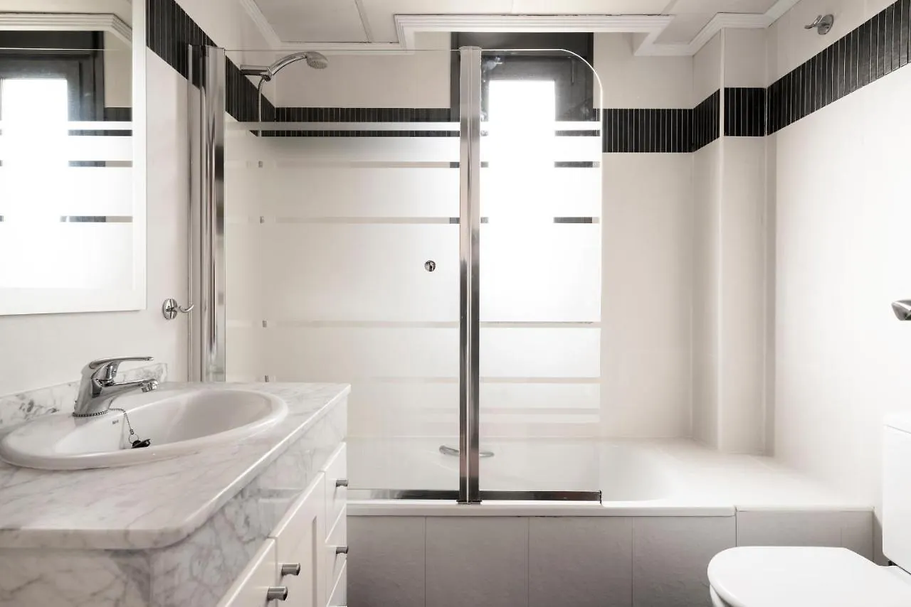Enjoygranada Emir 4C + Parking Apartment  Granada