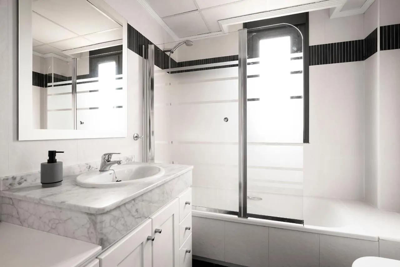 Enjoygranada Emir 4C + Parking Apartment Spain