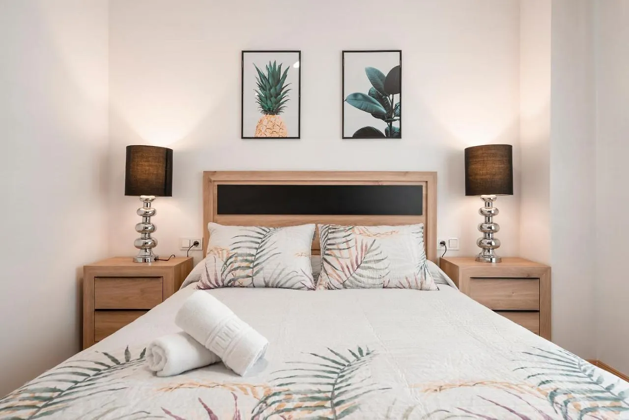 Enjoygranada Emir 4C + Parking Apartment 0*, Granada